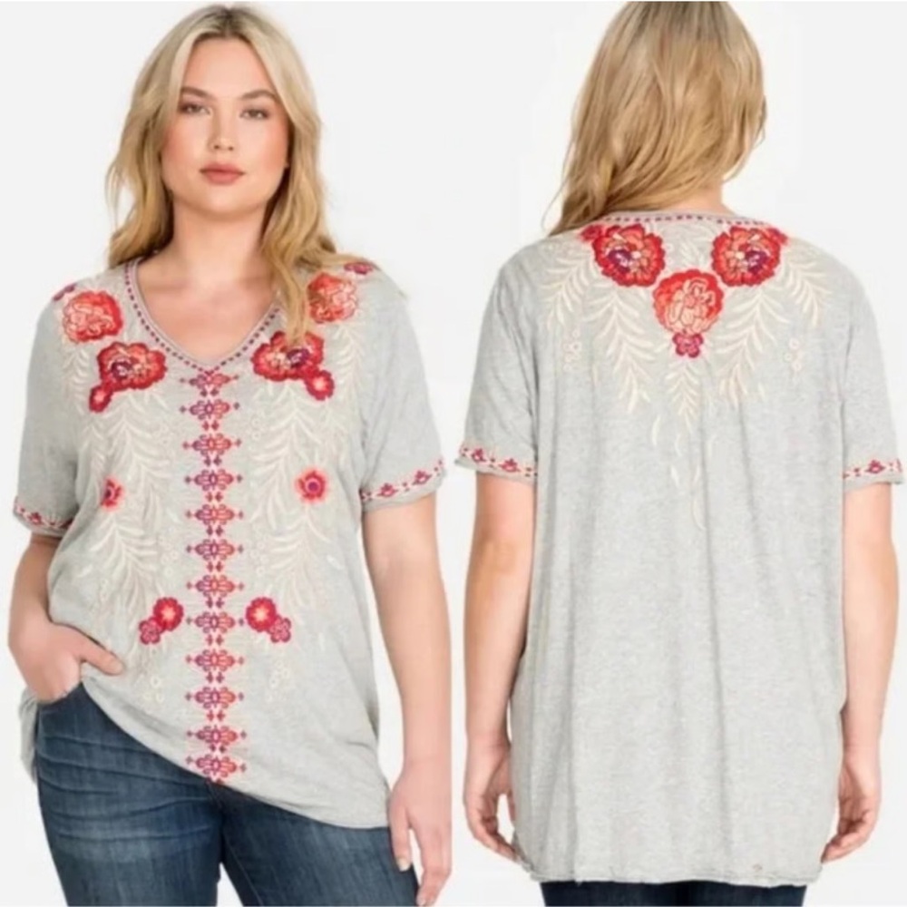 Johnny Was Maya Everyday 100% Cotton Floral Embroidered T-Shirt Size M